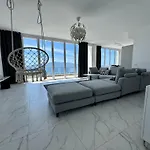 Penthouse Paulina