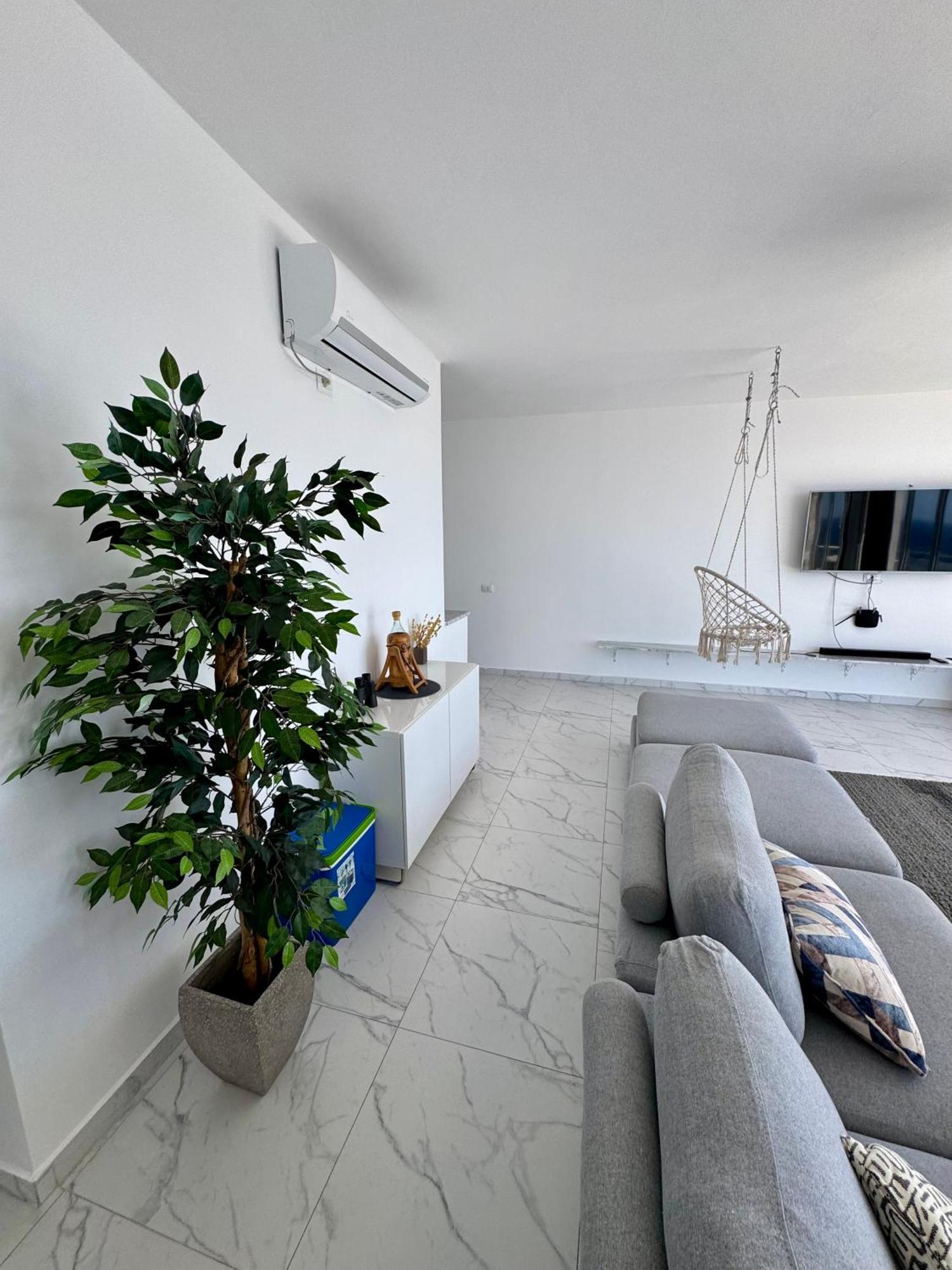 Penthouse Paulina Apartamento Sarandë
